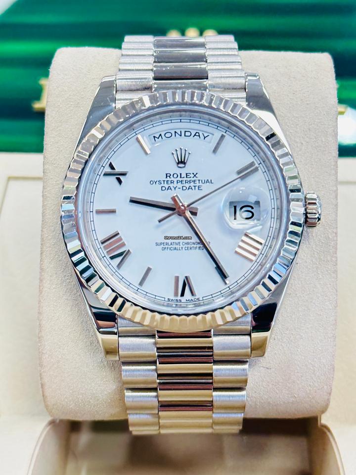 Rolex Day-Date 40MM Or Blanc Et Cadran Blanc President Ceinture