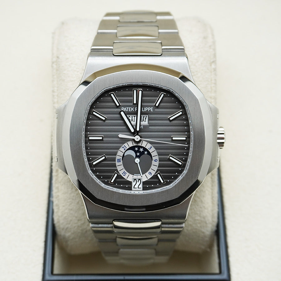 Patek Philippe Nautilus 5726/1A-001
